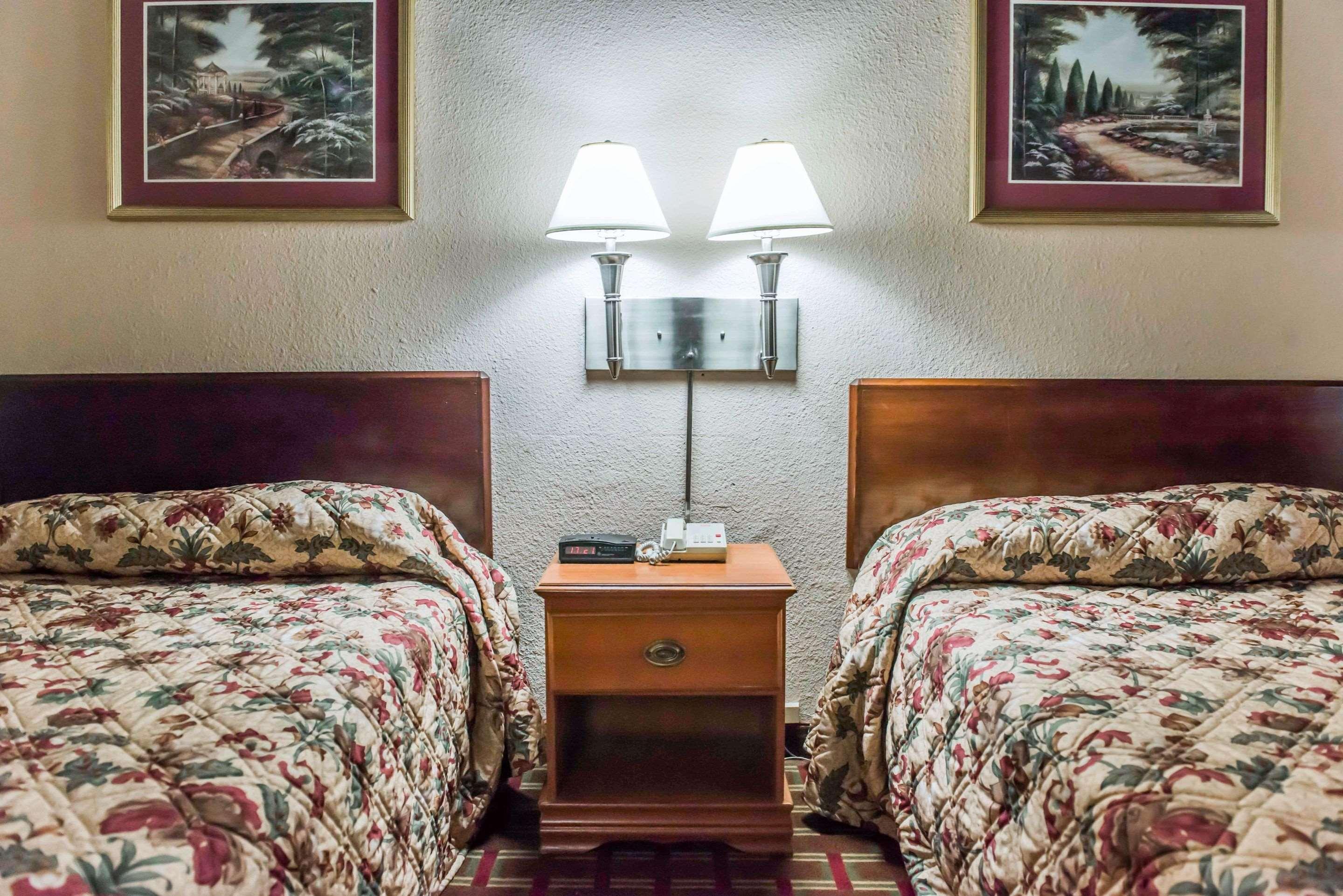 Econo Lodge Tallahassee Near Capital -University Zewnętrze zdjęcie